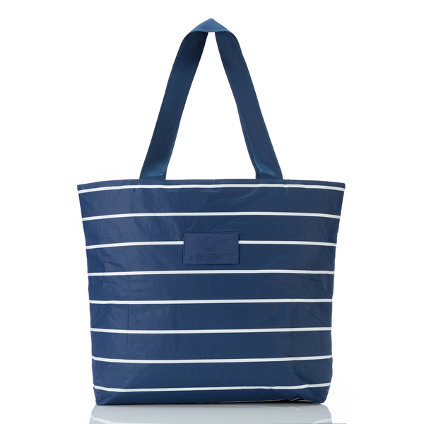 #color_pinstripe-in-white-navy