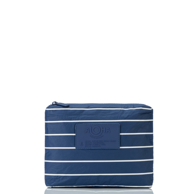 #color_pinstripe-in-white-navy